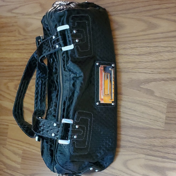 Guess Handbags - Guess Purse